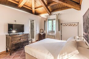 Casale Giancesare Villa Agricola