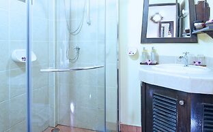 Boomerang Village Resort Kata