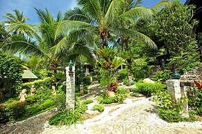 Boomerang Village Resort Kata