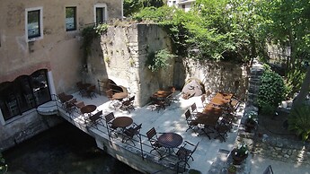 Hotel du Poète