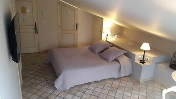 Hotel du Poète