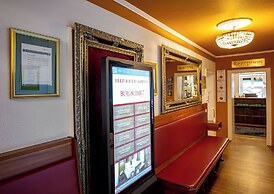 Hotel Burgschmiet