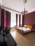 Hotel Maison Am Olivaer Platz