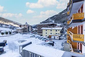 JUFA Alpenhotel Saalbach