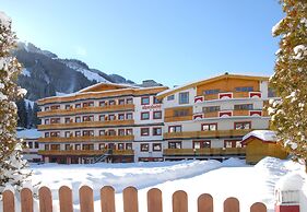 JUFA Alpenhotel Saalbach