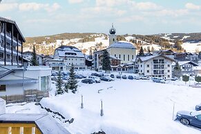 JUFA Alpenhotel Saalbach