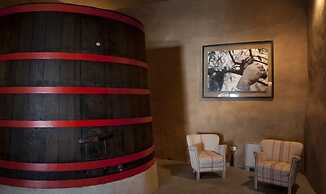 Villa Dianella Wine Resort