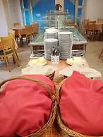 Touring Hotel