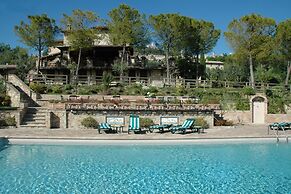 3 Esse Country House