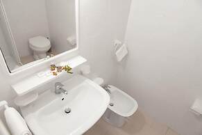 3 Esse Country House