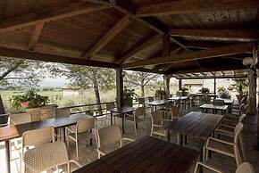 3 Esse Country House