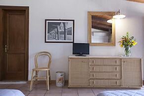 3 Esse Country House