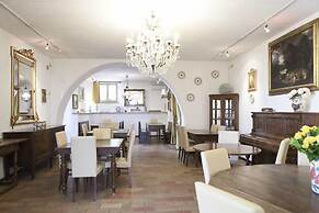 3 Esse Country House