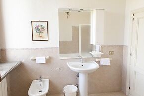 3 Esse Country House