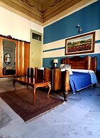 Cavour il Conte Camillo Bed&Breakfast