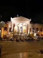 Cavour il Conte Camillo Bed&Breakfast