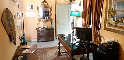 Cavour il Conte Camillo Bed&Breakfast