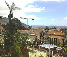 Pensão Residencial Vila Teresinha