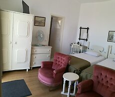 Pensão Residencial Vila Teresinha
