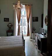 B&B Art Suite Principe Umberto