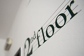 Aspasios Plaza Real Apartments