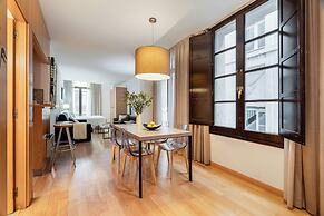 Aspasios Plaza Real Apartments