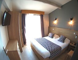 Atoll Hotel