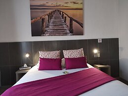 Atoll Hotel
