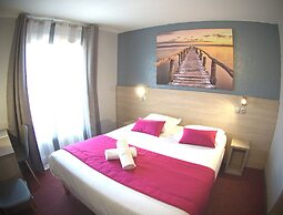 Atoll Hotel