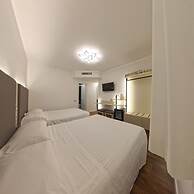 Hotel Aurora