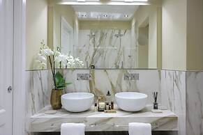 Tornabuoni Suites Collection