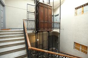 38 Viminale Street Deluxe