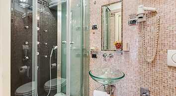 38 Viminale Street Deluxe