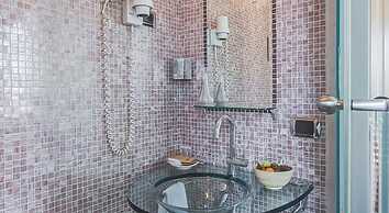 38 Viminale Street Deluxe