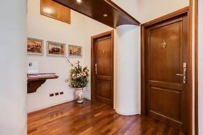 38 Viminale Street Deluxe