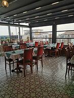 Agora Boutique Hotel & Bistro