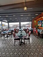 Agora Boutique Hotel & Bistro