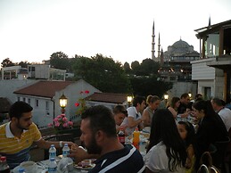 Agora Boutique Hotel & Bistro