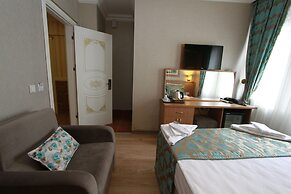 Agora Boutique Hotel & Bistro