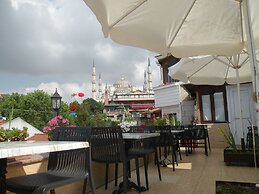 Agora Boutique Hotel & Bistro