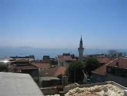 Agora Boutique Hotel & Bistro