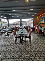 Agora Boutique Hotel & Bistro