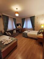 Agora Boutique Hotel & Bistro