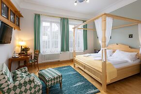 Hotel Hirsch