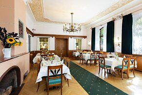 Hotel Hirsch