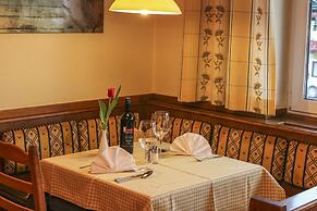 Alpenhotel Tauernstüberl