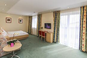 Alpenhotel Tauernstüberl