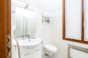 Ca' Foscolo Residence