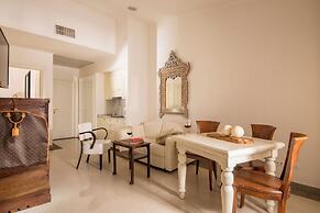 Arcom Palace