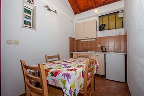 Garden Apartment Hotel